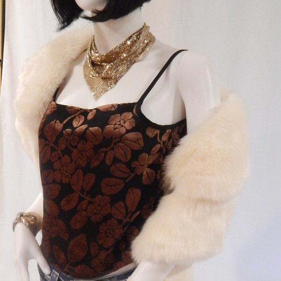 Tena Rae Custom OFF WHITE FAUX FUR COVER - Picture 8 of 8